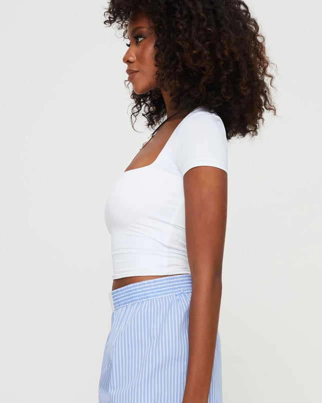 Sexy, schmal geschnittenes, kurzärmeliges T-Shirt mit eckigem Ausschnitt – Sommer-Top für Damen