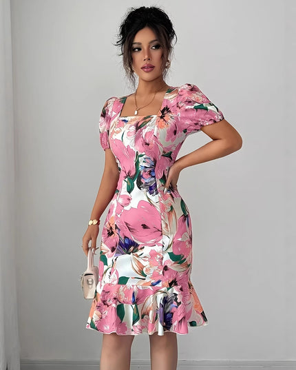 Damen Retro-Kleid mit eckigem Ausschnitt, Puffärmeln, Taillenbetonung und Rüschensaum