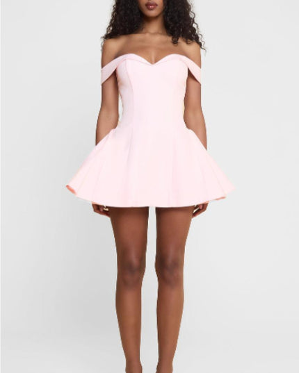 Kvinnors svartvita lapptäcks-sommarklänning Y2K Trend Slash Neck Rygglös Sweet Girl Chic rynkad mini-bodycon streetwear