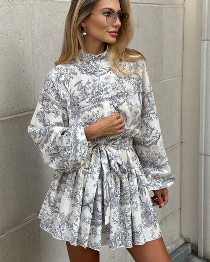 Modisches A-Linien-Kleid mit Puffärmeln und Tintendruck