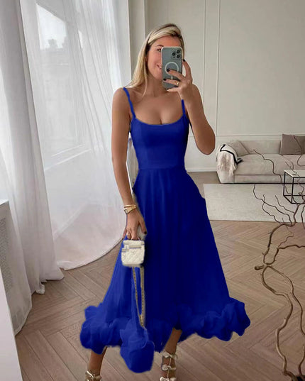 Damenrock mit großem Schwung und dreidimensionaler Blütenlinie