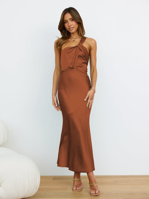 Women's Sleeveless One-shoulder Long Sense Dress