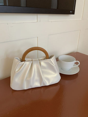 W pearlescent beige