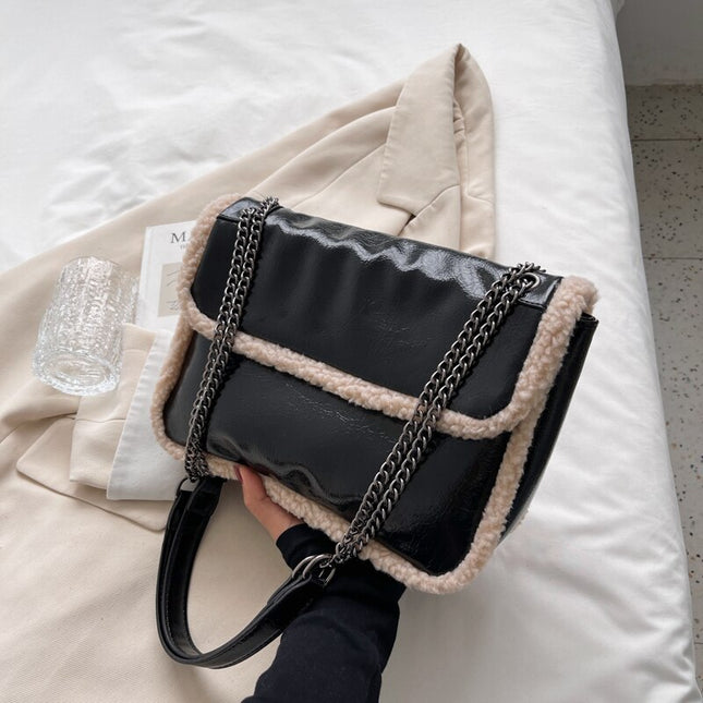 Women's Black Shoulder Bags Metal Chain Small Leather Crossbody Bag