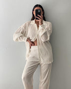 beige