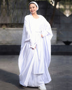 white sets no scarf