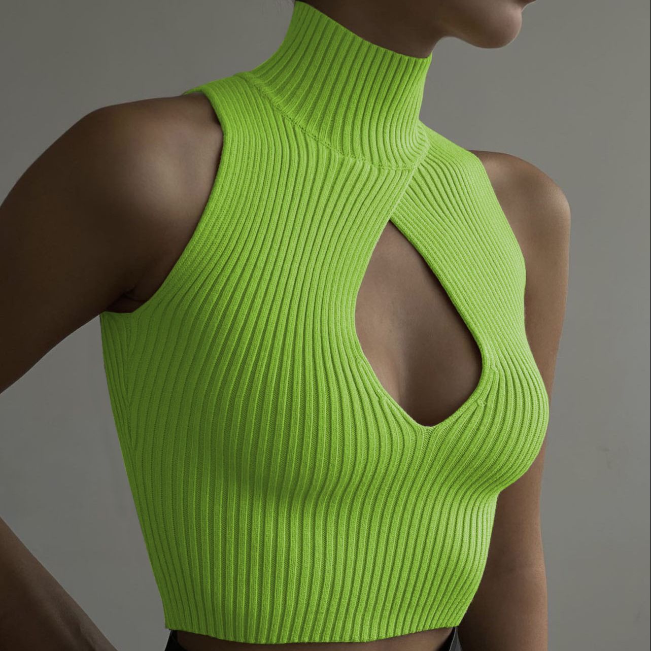 Elegant Sexy Cut Out Top for Women Fashion Sleeveless Knitted Short Tank Top Turtleneck Club Party Summer Clothes