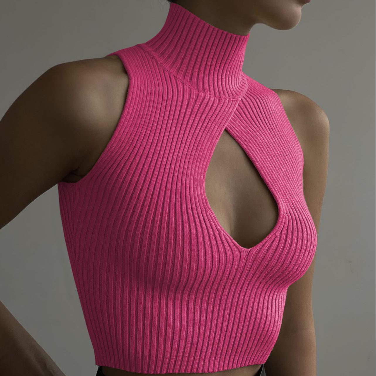 Elegant Sexy Cut Out Top for Women Fashion Sleeveless Knitted Short Tank Top Turtleneck Club Party Summer Clothes