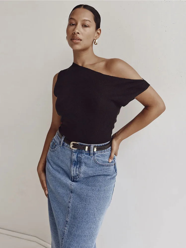 Solid Sleeveless Crop Top - Women's Casual Vest with Skew Collar and Backless Design