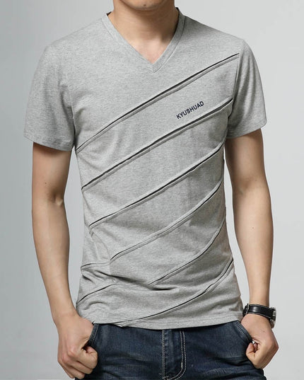 New Summer T Shirt Men Patch Mens T-shirt Casual V Neck T-shirt Slim Tee Shirt Hommes Design Solid Color Short Sleeve Shirt