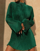 S / green