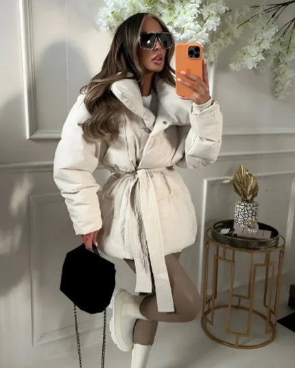 Winter verdickte Jacke Mode Revers Baumwollmantel mit Gürtel Warme Freizeit Oberbekleidung Damenbekleidung