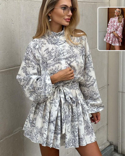 Modisches A-Linien-Kleid mit Puffärmeln und Tintendruck