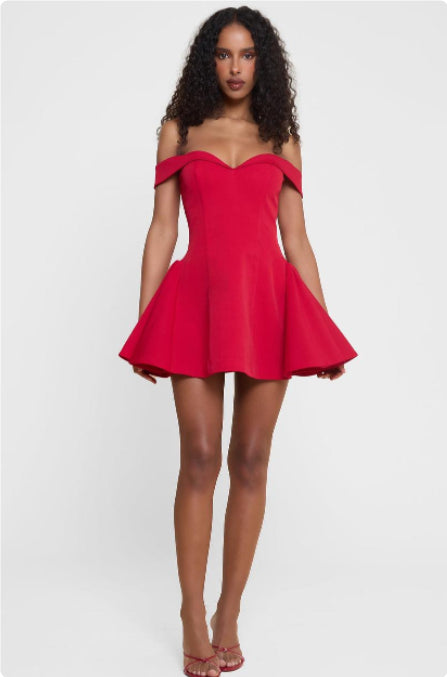 Damen Schwarz-Weiß Patchwork Sommerkleid Y2K Trend Carmen-Ausschnitt Rückenfrei Süßes Mädchen Chic Gerafftes Mini Bodycon Streetwear