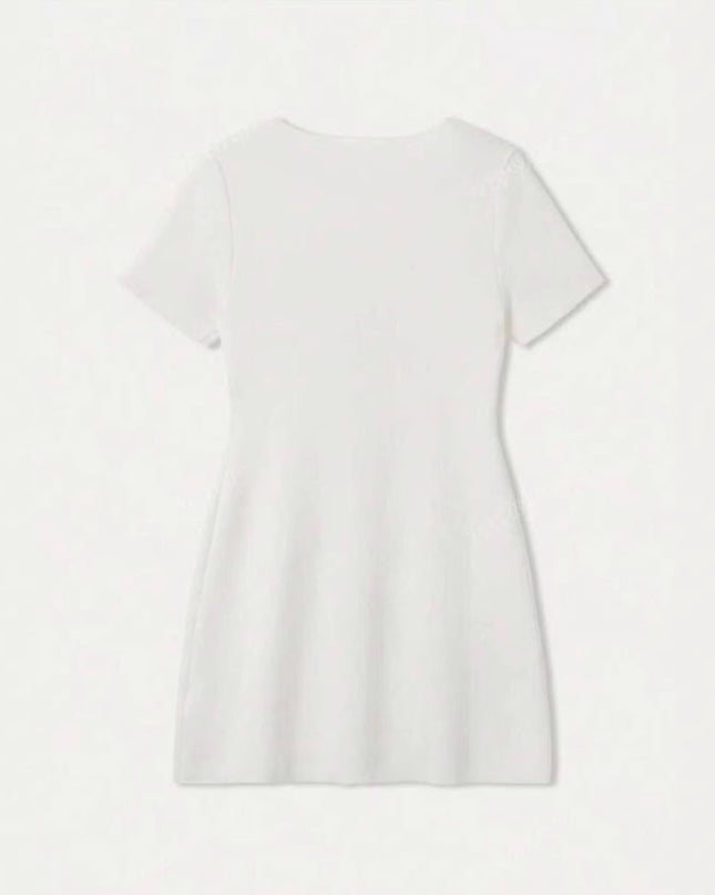 Einfarbiges Strickkleid für Damen mit Metallknöpfen, Sommer