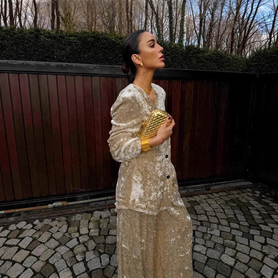 Women's Elegant Fashion Khaki Velvet Coat Two-piece Set