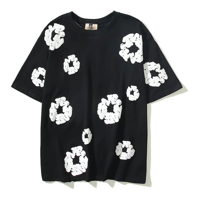 Bleib cool und stylish mit unserem Y2K Streetwear T-Shirt für Herren mit voller Kapok-Schaumstoffbedruckung