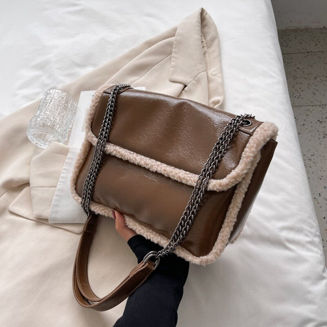 Women's Black Shoulder Bags Metal Chain Small Leather Crossbody Bag
