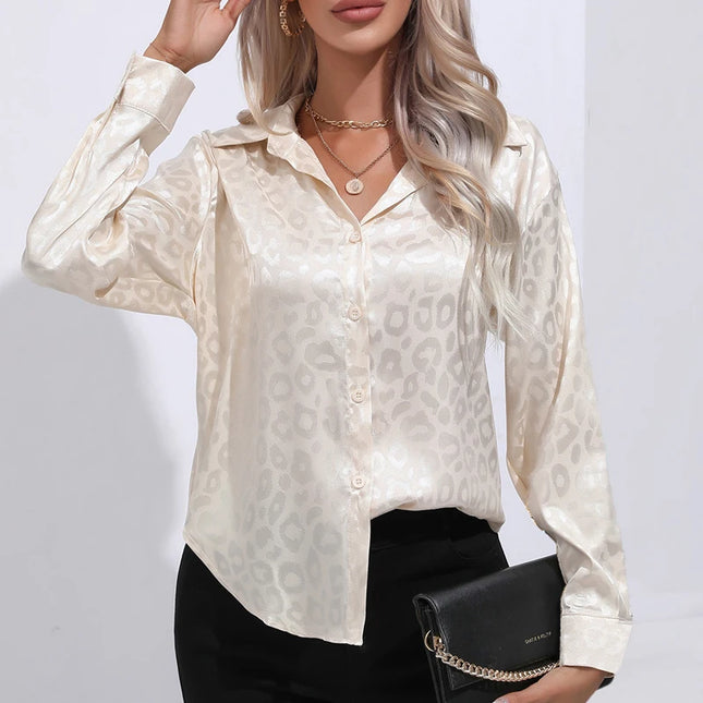 Stylische Bluse mit Leopardenmuster für Damen: Ein Must-have für die Büromode
